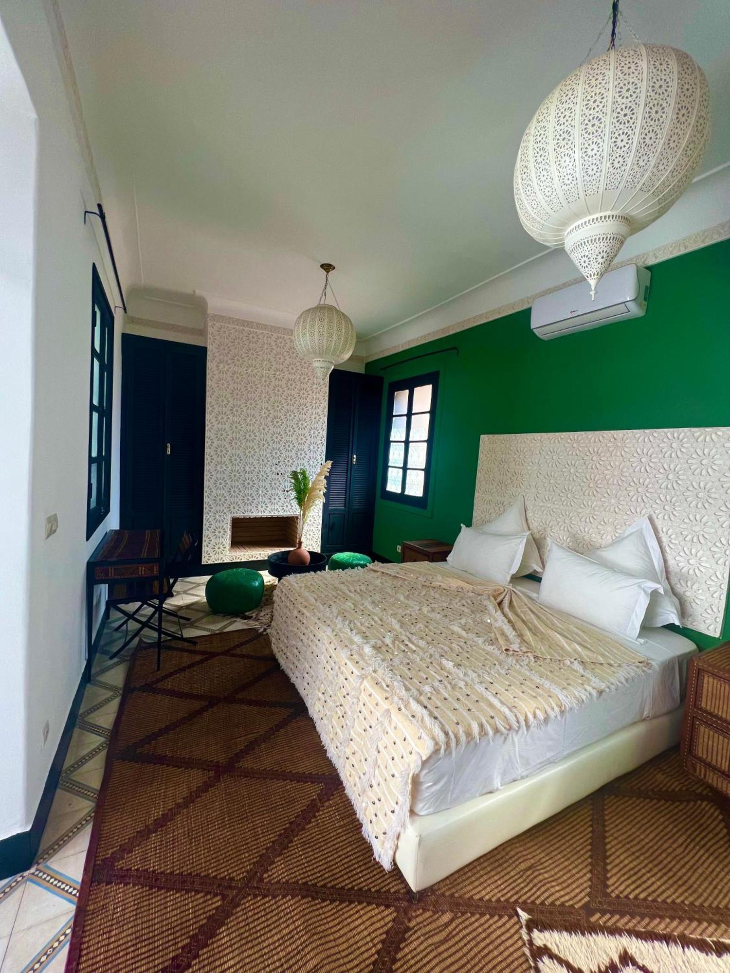Riad New Moon Маракеш Екстериор снимка